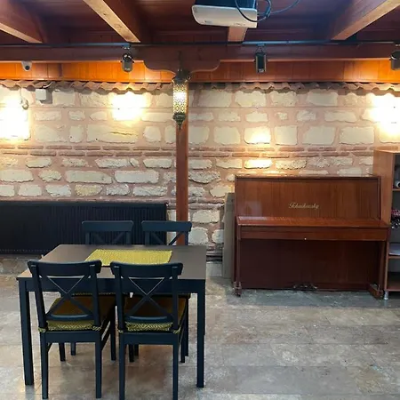 Otel Anemas
